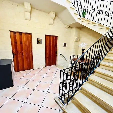 4 Bedroom With Private Pool In Gozo Xaghra