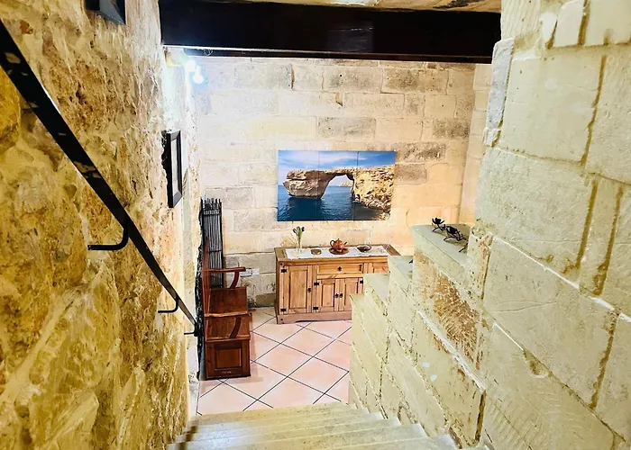 Casa vacanze 4 Bedroom With Private Pool In Gozo *