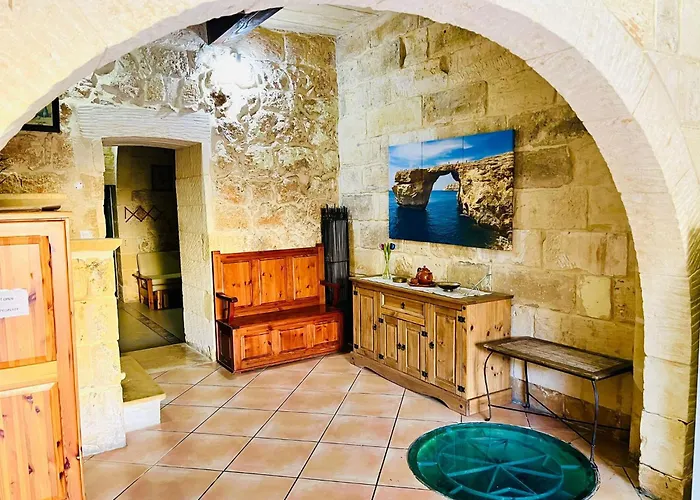 4 Bedroom With Private Pool In Gozo