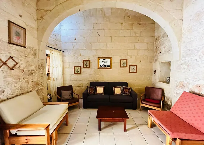 4 Bedroom With Private Pool In Gozo Casa vacanze